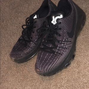 Black KDS